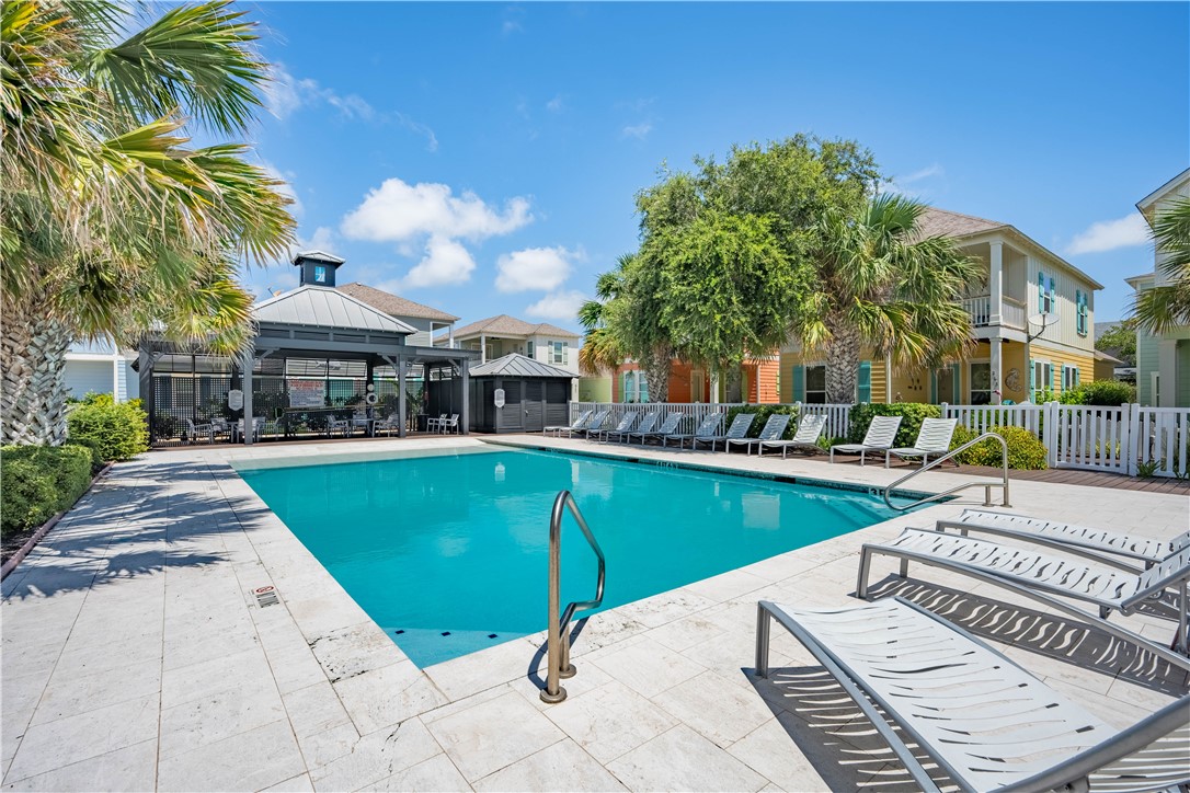 311 Sailhouse Way Rockport TX 78382
