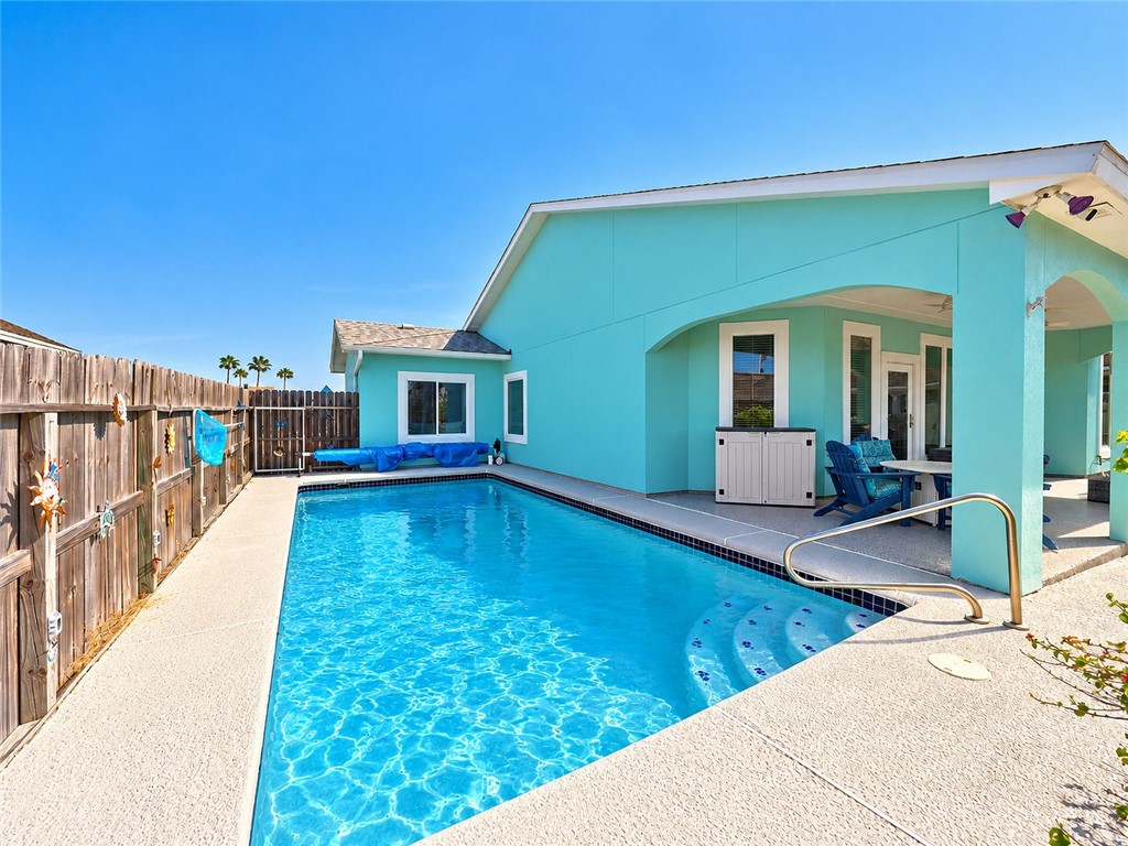 13853 Mizzen Street Corpus Christi TX 78418