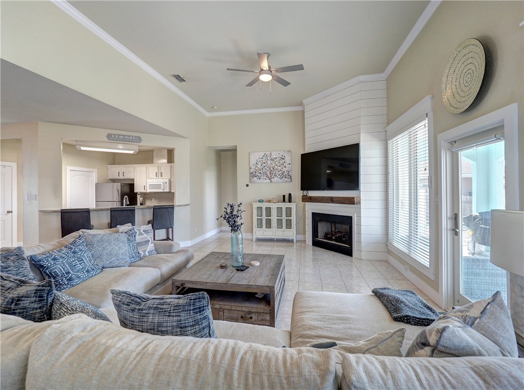13853 Mizzen Street Corpus Christi TX 78418