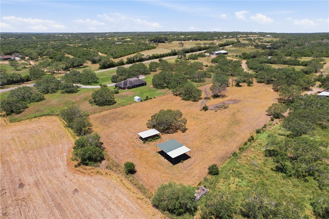 120 County Road 317 Cr V George West TX 78022