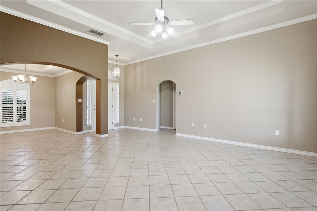 120 County Road 317 Cr V George West TX 78022