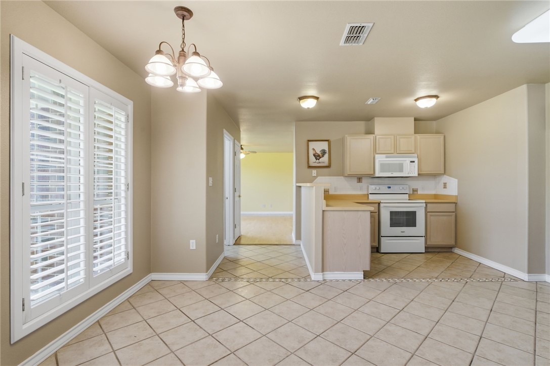 120 County Road 317 Cr V George West TX 78022