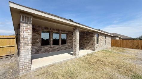3613 Sahar Lake Drive Robstown TX 78380