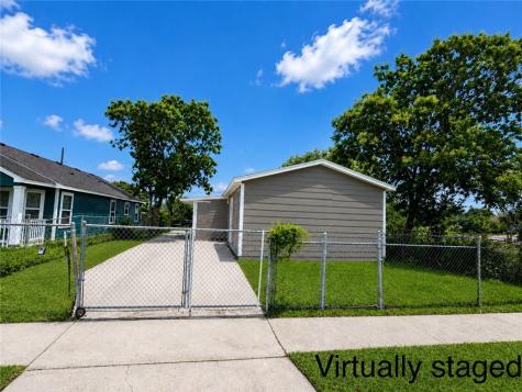 2821 Nogales Street Corpus Christi TX 78405