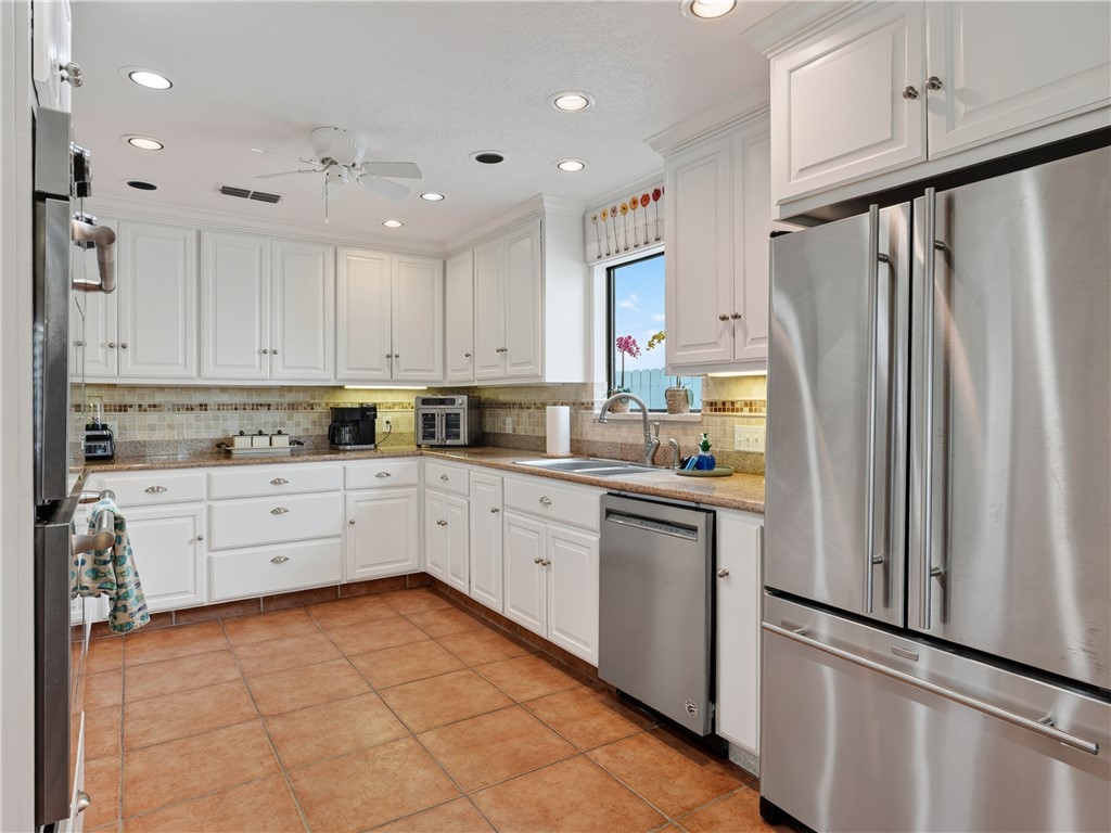 43 Blue Heron Drive Rockport TX 78382
