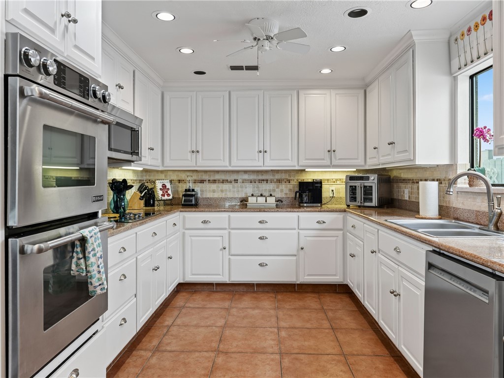 43 Blue Heron Drive Rockport TX 78382