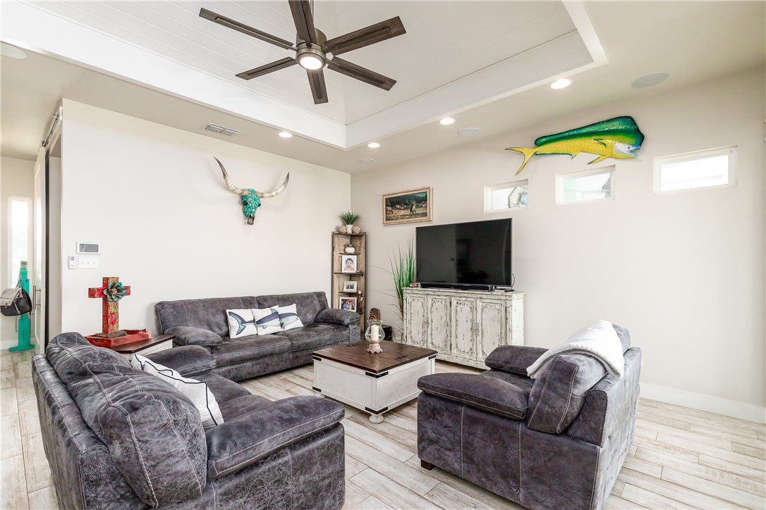 13838 Halyard Drive Corpus Christi TX 78418