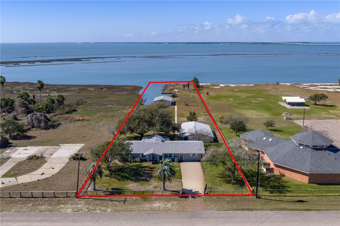 140 Front Street Rockport TX 78382