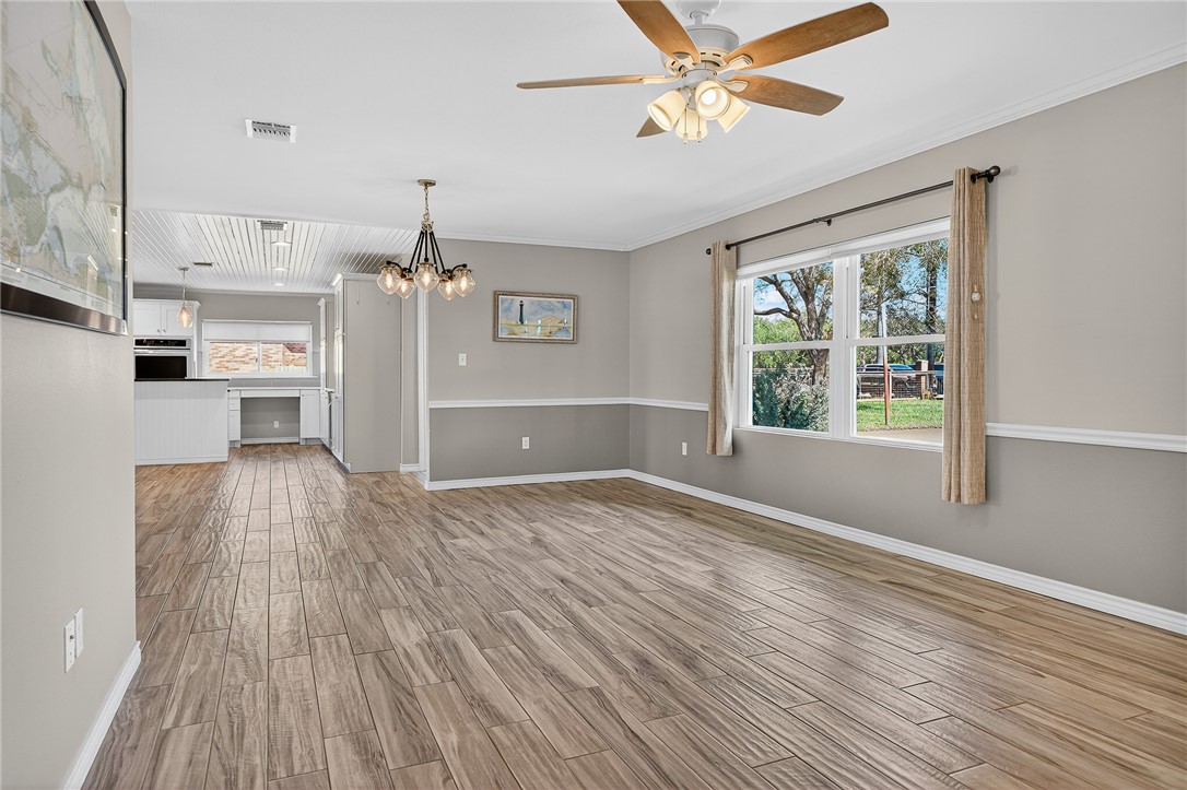 140 Front Street Rockport TX 78382