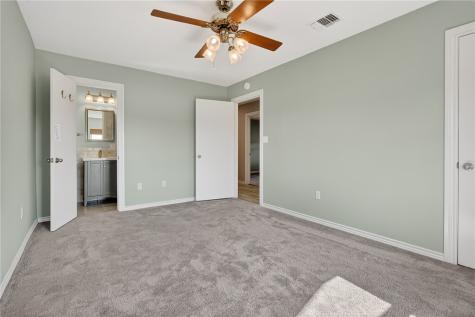 140 Front Street Rockport TX 78382