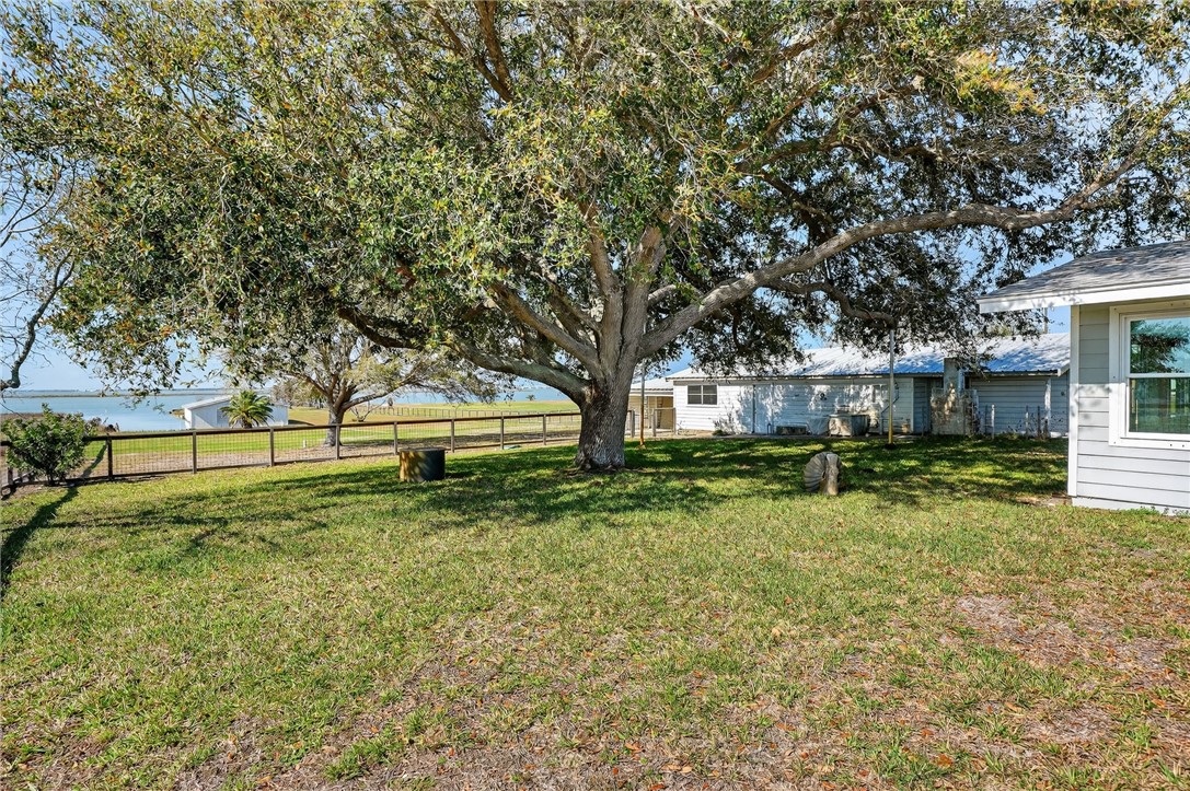 140 Front Street Rockport TX 78382