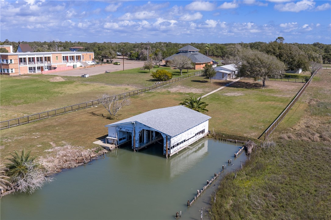 140 Front Street Rockport TX 78382