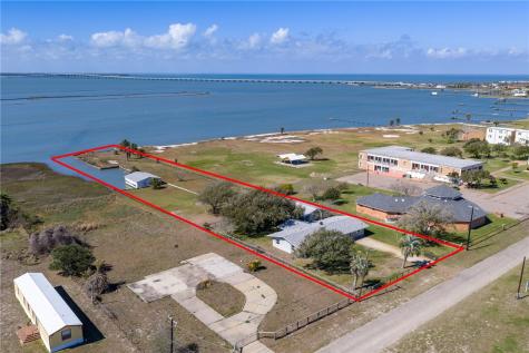 140 Front Street Rockport TX 78382