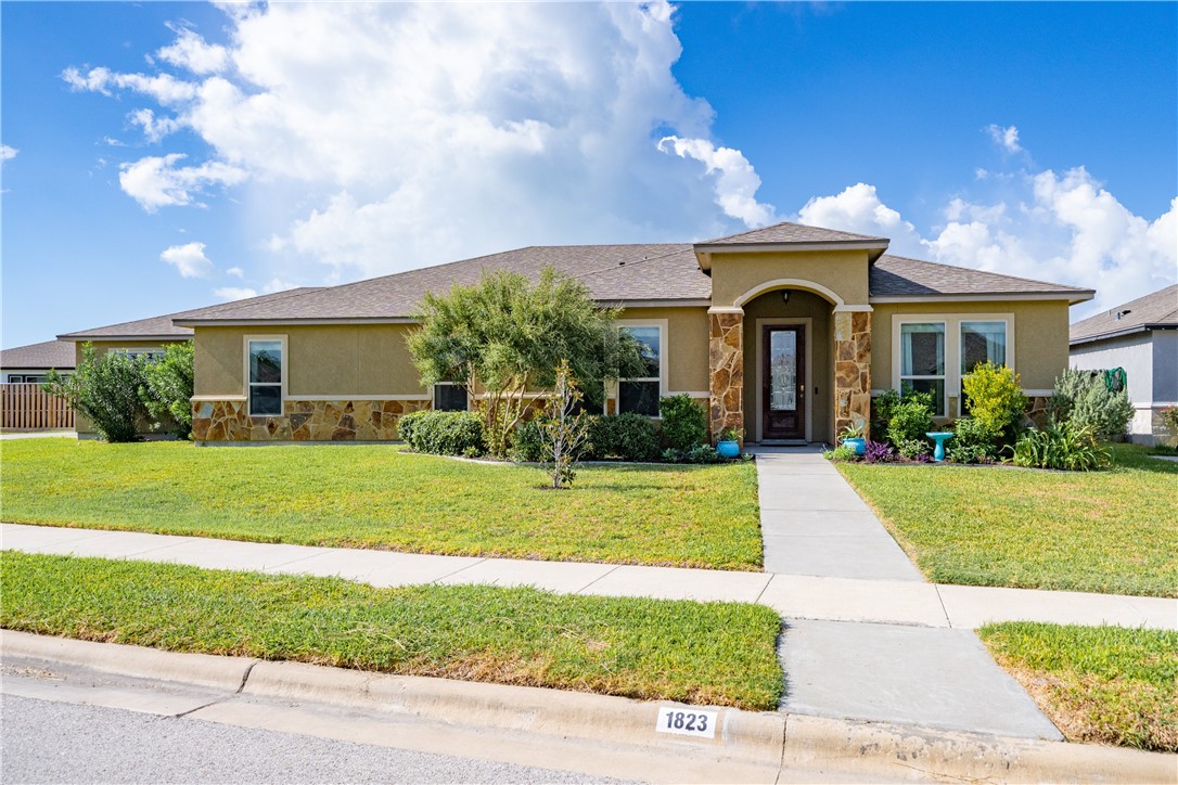 1823 Monterey Bay Drive Portland TX 78374