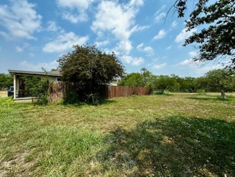 176 W D Avenue Kingsville TX 78363