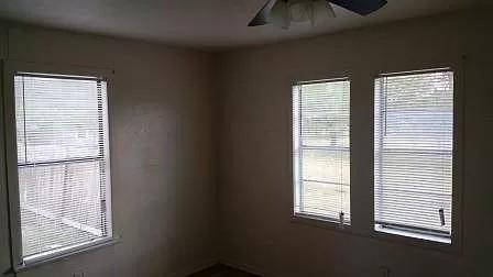 176 W D Avenue Kingsville TX 78363