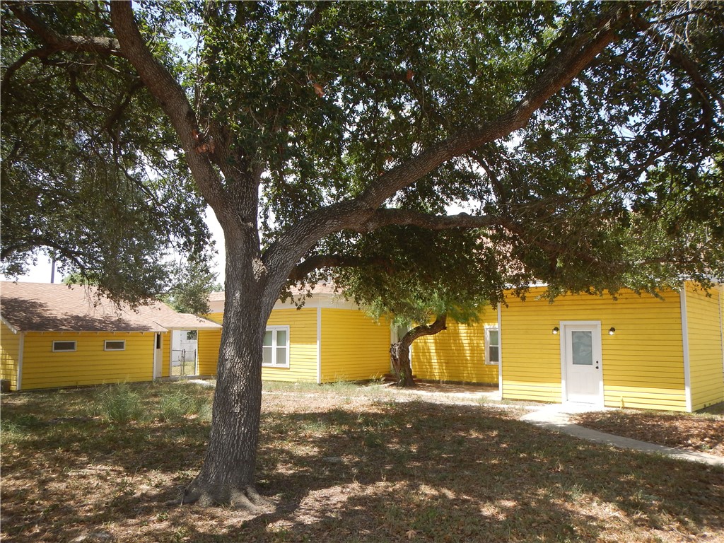 315 W Kenedy Avenue Kingsville TX 78363