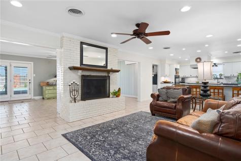 53 Camden Place Corpus Christi TX 78412
