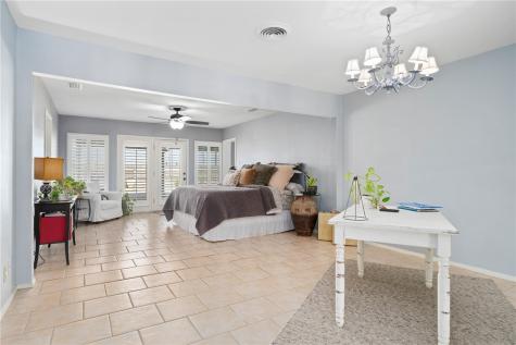 53 Camden Place Corpus Christi TX 78412