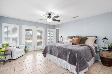 53 Camden Place Corpus Christi TX 78412