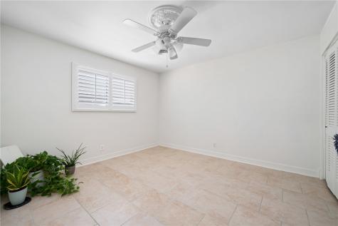 53 Camden Place Corpus Christi TX 78412