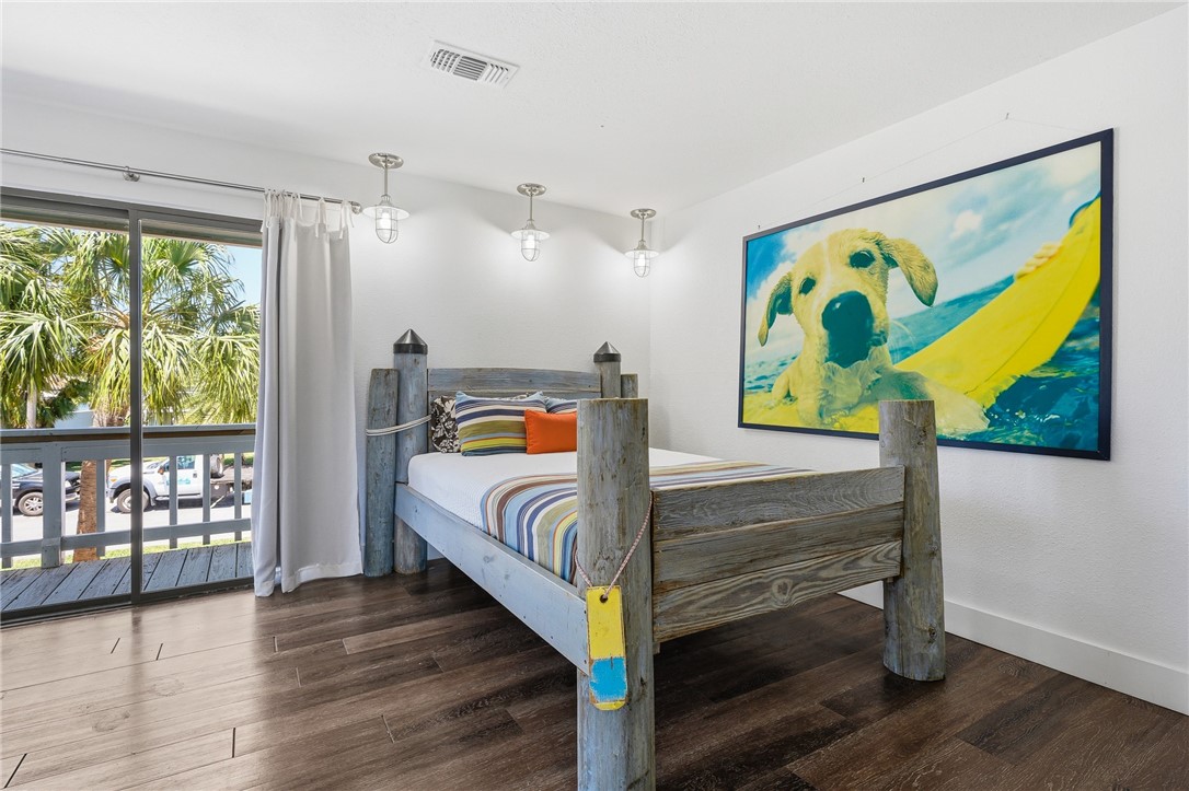 30 Bahama Drive Rockport TX 78382