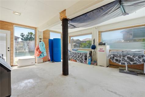 30 Bahama Drive Rockport TX 78382