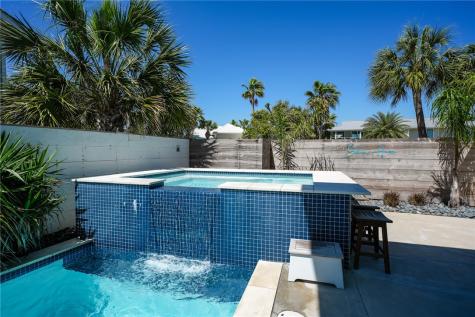 30 Bahama Drive Rockport TX 78382