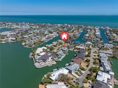 30 Bahama Drive Rockport TX 78382