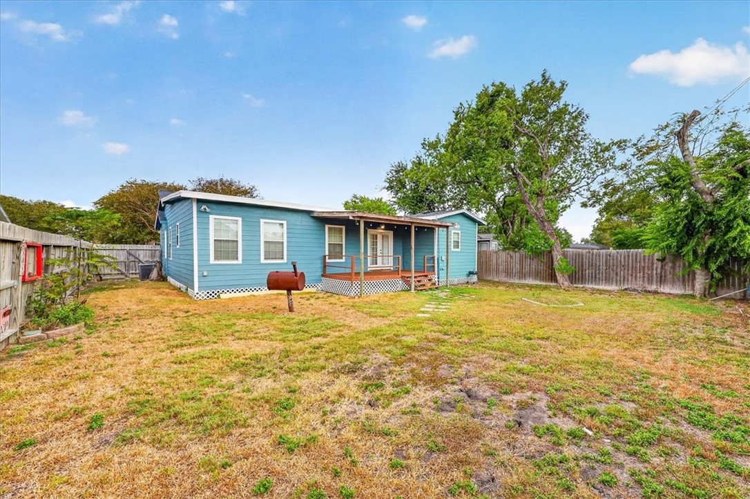 745 Lansdown Drive Corpus Christi TX 78412