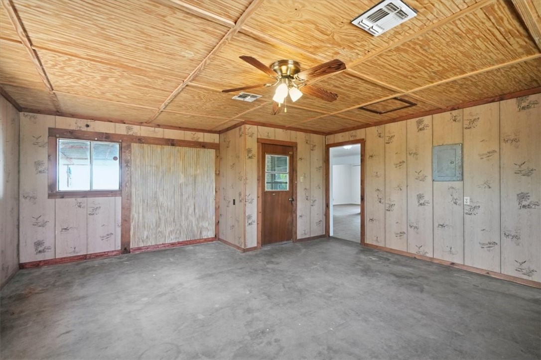128 Fm 3336 George West TX 78022
