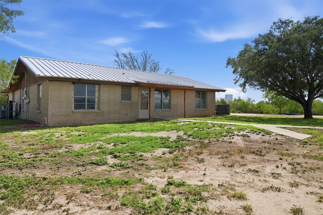 128 Fm 3336 George West TX 78022