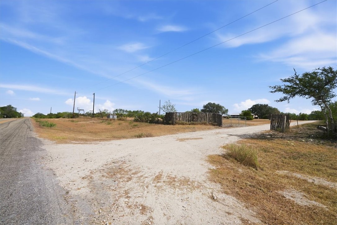 128 Fm 3336 George West TX 78022