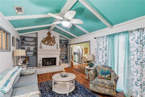 1638 W Palm Drive Aransas Pass TX 78336