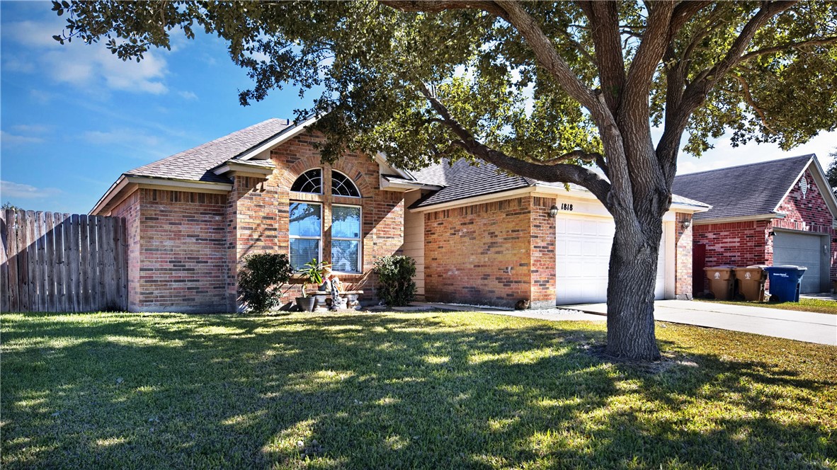 1818 Overland Trail Corpus Christi TX 78410