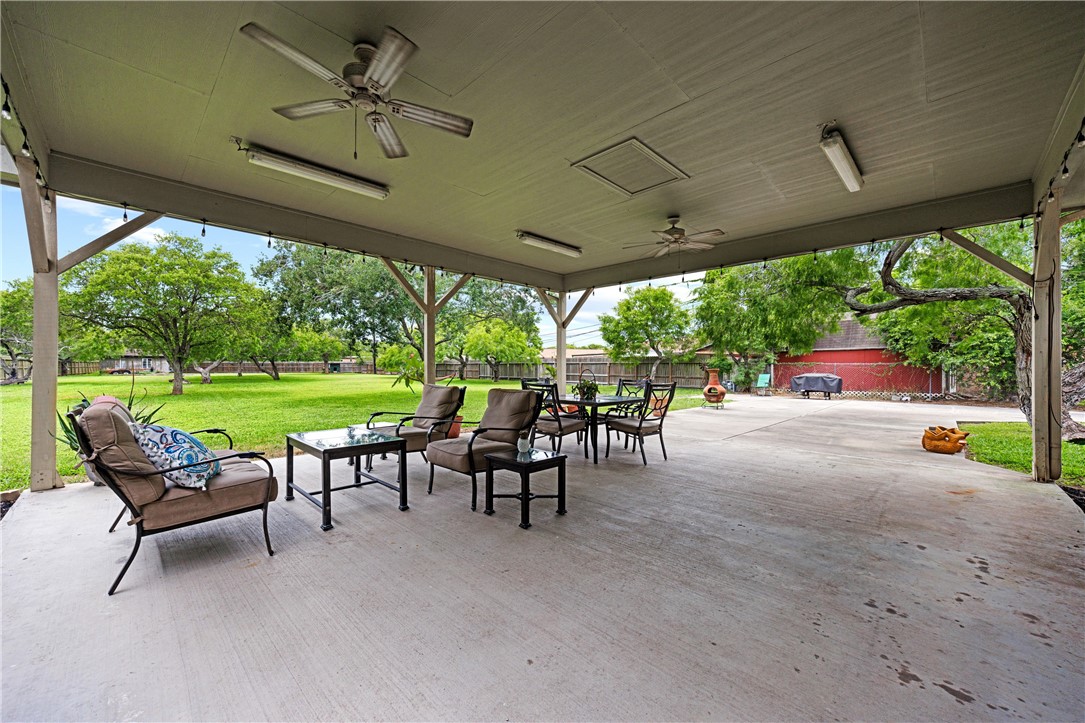 6995 Lovers Lane Corpus Christi TX 78412