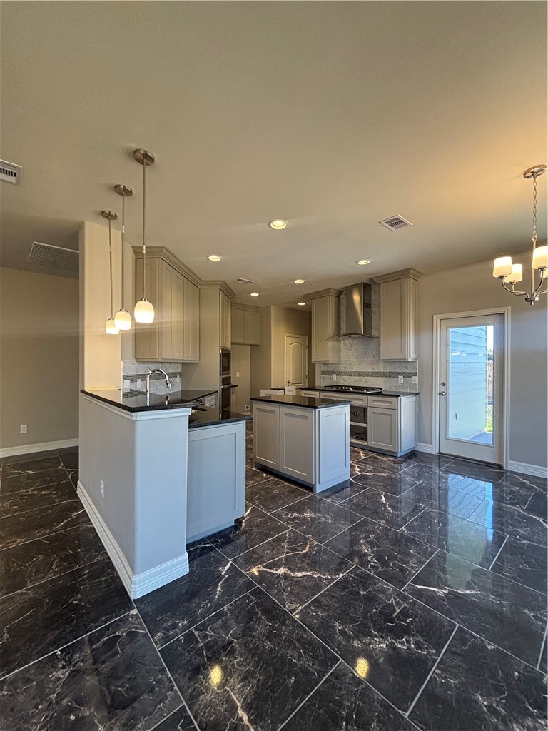 114 Guadalupe Palm Corpus Christi TX 78374