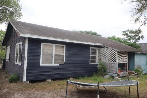 480 W Avenue G Robstown TX 78380
