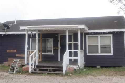 480 W Avenue G Robstown TX 78380