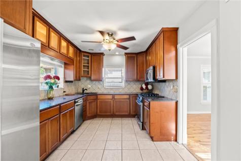 116 Del Mar Boulevard Corpus Christi TX 78404
