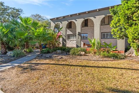 116 Del Mar Boulevard Corpus Christi TX 78404