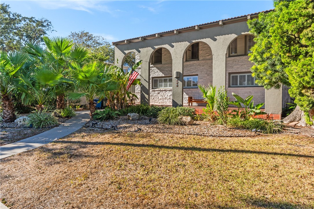 116 Del Mar Boulevard Corpus Christi TX 78404