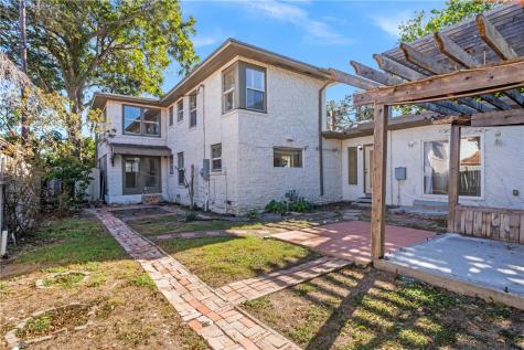 116 Del Mar Boulevard Corpus Christi TX 78404