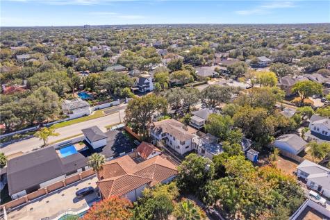 116 Del Mar Boulevard Corpus Christi TX 78404