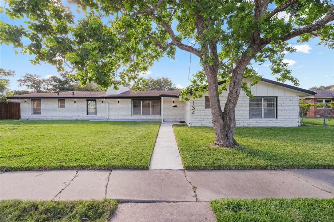 134 Seaview Corpus Christi TX 78411