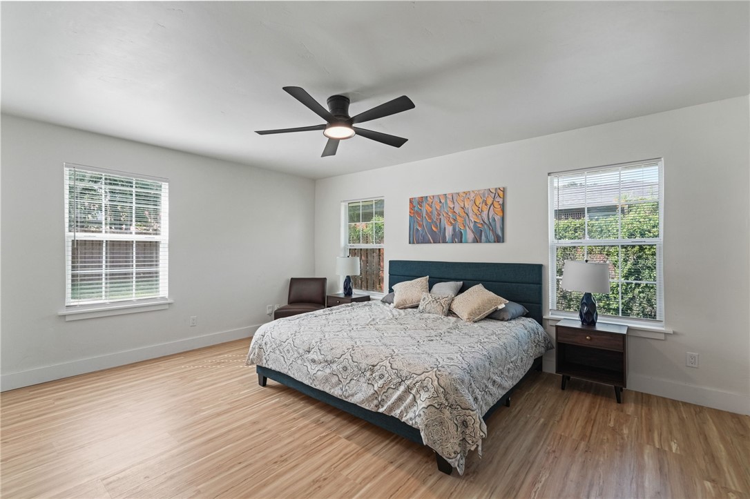 134 Seaview Corpus Christi TX 78411