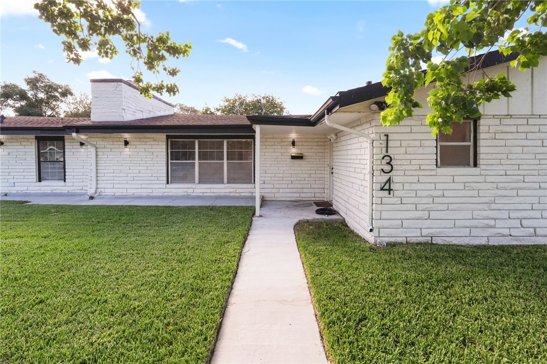 134 Seaview Corpus Christi TX 78411