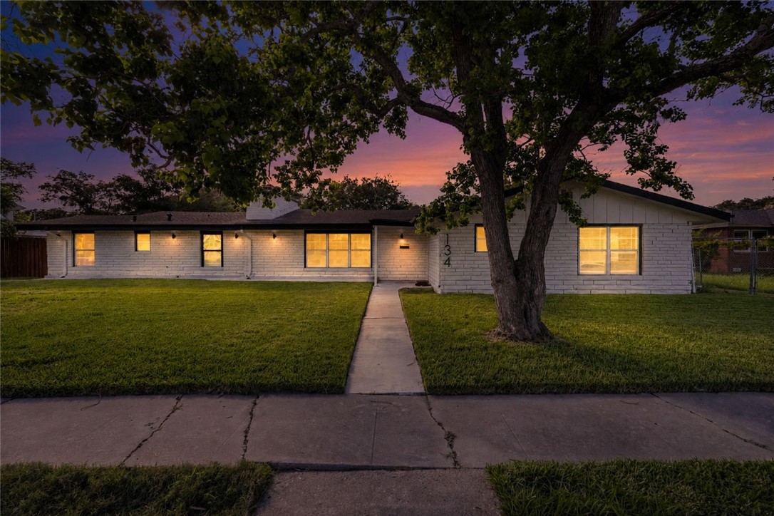 134 Seaview Corpus Christi TX 78411