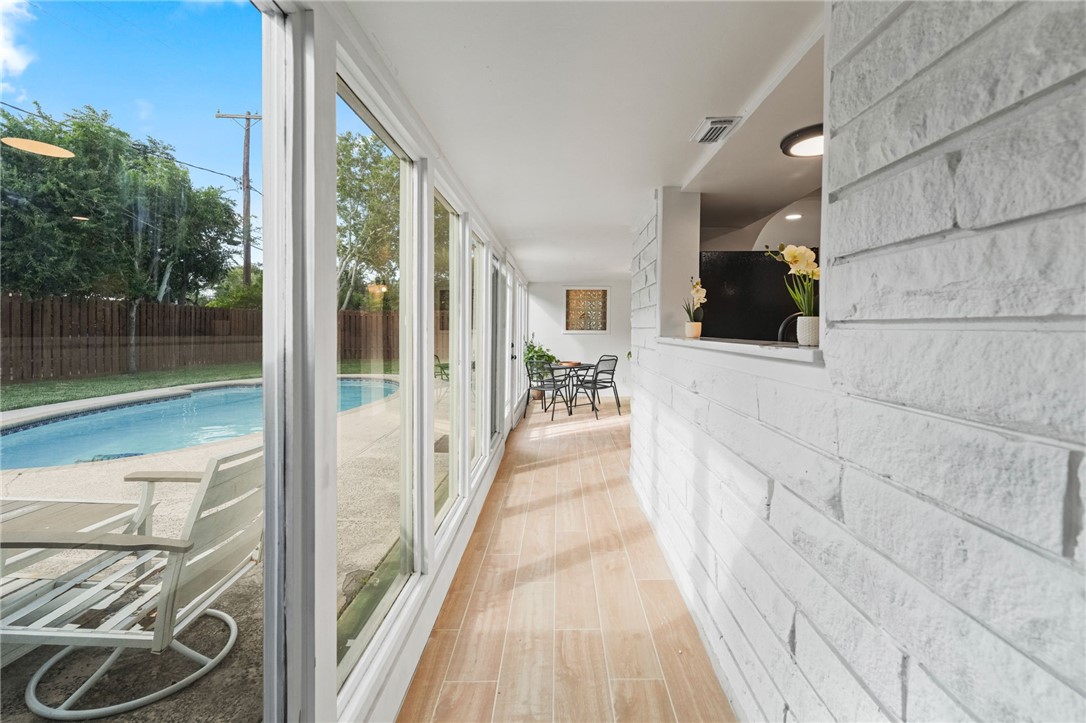 134 Seaview Corpus Christi TX 78411