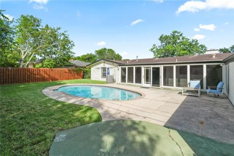 134 Seaview Corpus Christi TX 78411